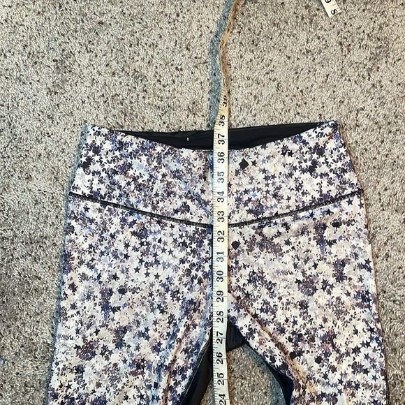 Victoria’s Secret Sport Medium Glitter Stars Mesh Back Leggings - Picture 6 of 6